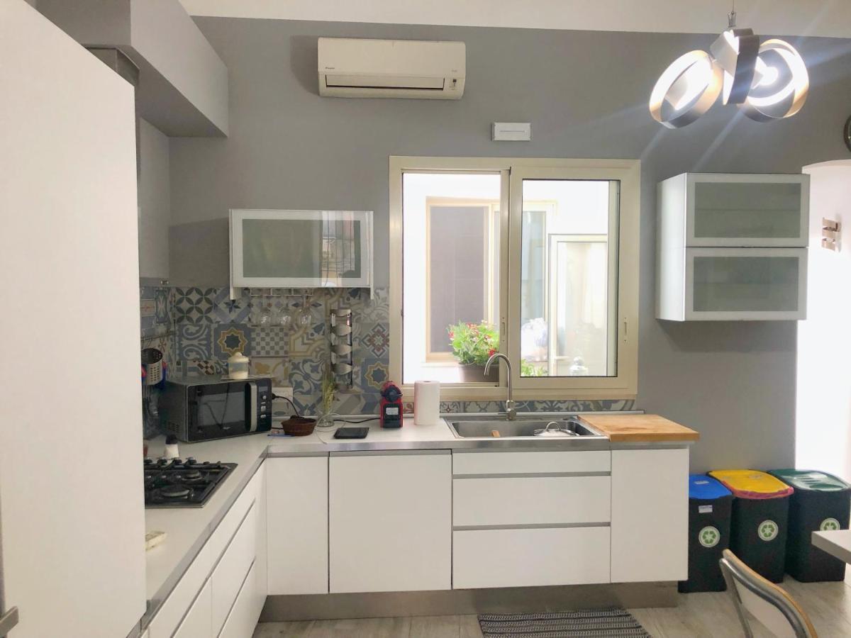 Apartment Alfonzetti-5 Min Walk To Central Train And Bus Station Κατάνια Εξωτερικό φωτογραφία