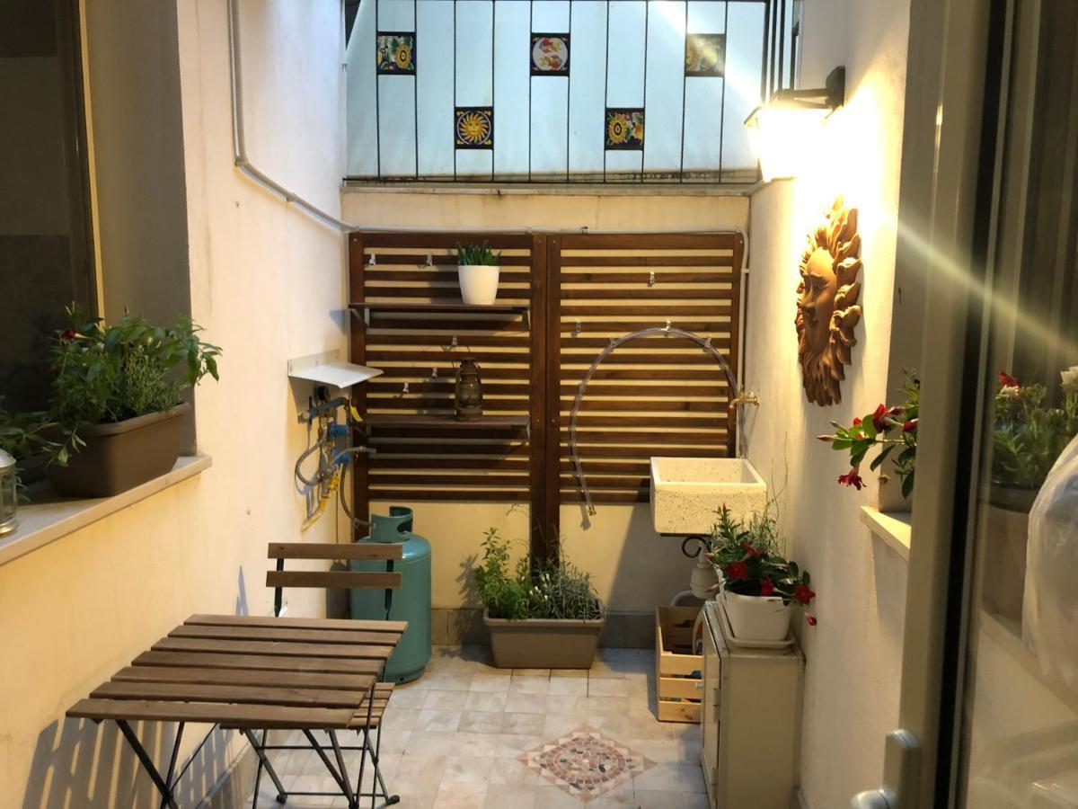 Apartment Alfonzetti-5 Min Walk To Central Train And Bus Station Κατάνια Εξωτερικό φωτογραφία