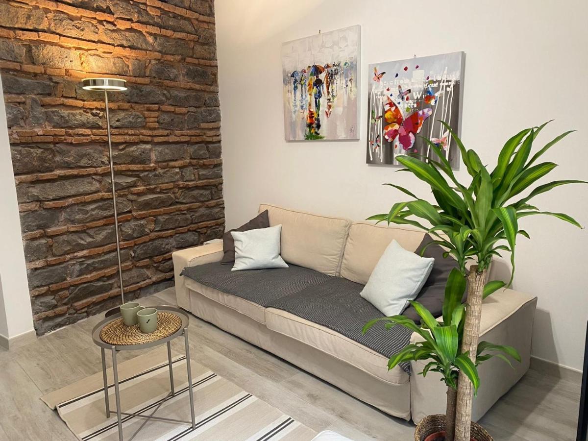 Apartment Alfonzetti-5 Min Walk To Central Train And Bus Station Κατάνια Εξωτερικό φωτογραφία