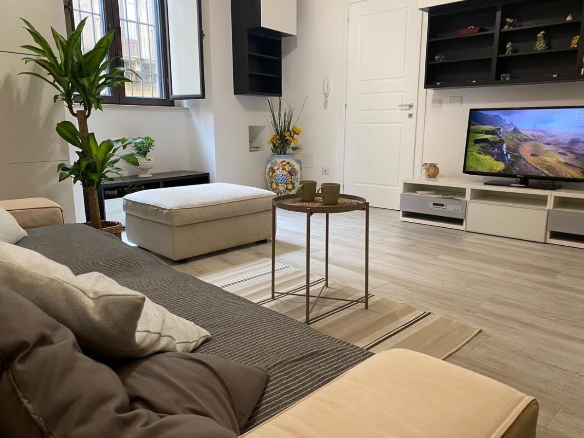 Apartment Alfonzetti-5 Min Walk To Central Train And Bus Station Κατάνια Εξωτερικό φωτογραφία